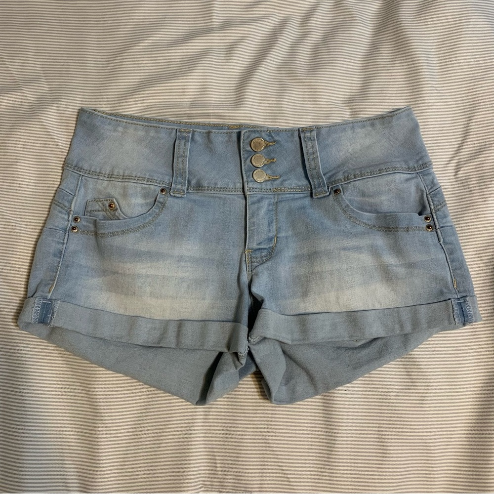 YMI Low Rise Light Blue Denim Juniors Jean Shorts Size 5